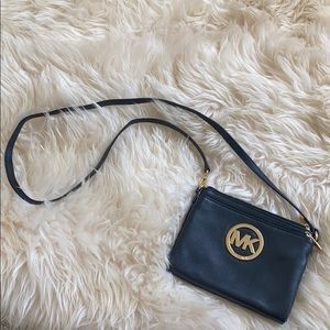 SOLD‼️ Michael Kors crossbody Bag